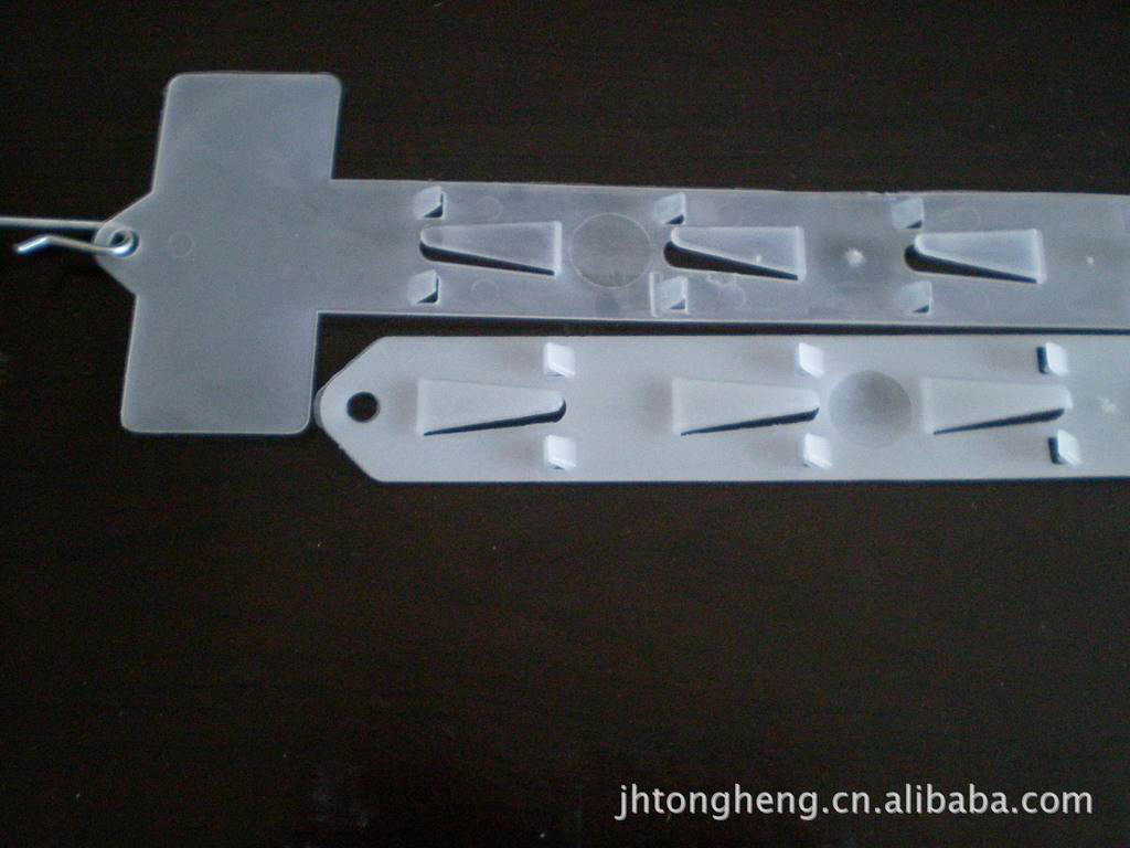 於二零零七年十二月三十一日