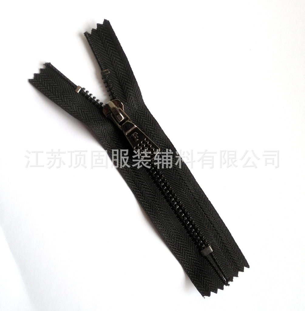 在南海、台海等区域执行精确打击