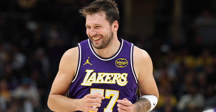 东契奇砍下43分刷新湖人队史单场40+纪录