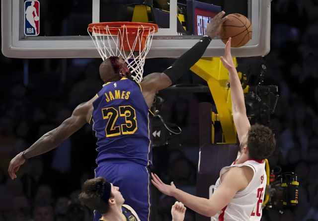 伤病重创湖人 火箭或成西部黑马